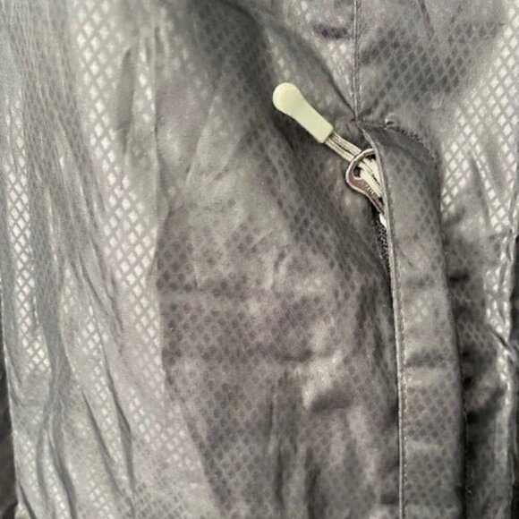 SIERRA DESIGNS Packable Hooded Travel Raincoat Rain Jacket Windbreaker Small - Picture 10 of 16